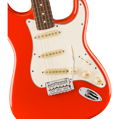 Fender Player II Stratocaster - Rosewood Fingerboard, Coral Red