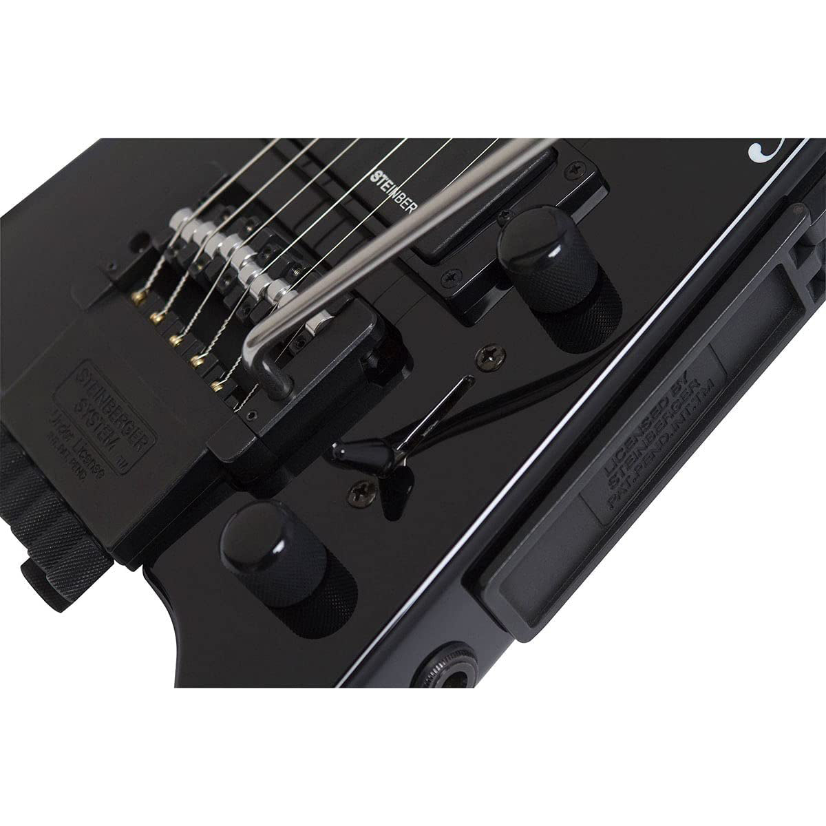 Steinberger Spirit GT-PRO Deluxe Outfit Electric Guitar in Black