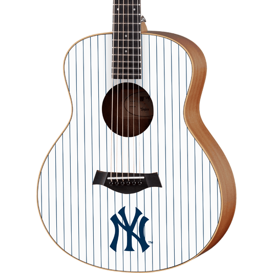 Taylor x MLB™ GS Mini New York Yankees™ Acoustic Guitar