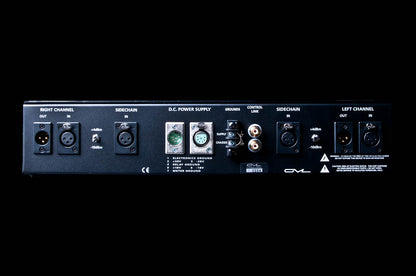 GML 8900 2-Channel Dynamic Range Controller with 9015 Power Supply